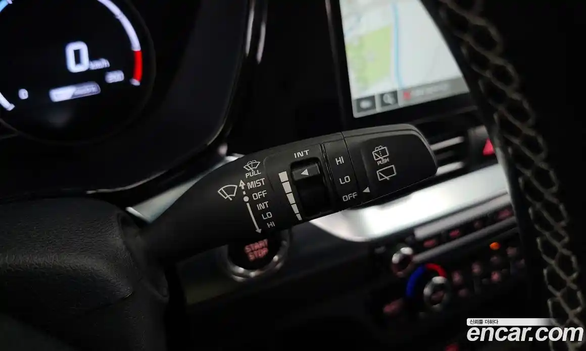 Kia Niro 2022 0.2 автомат (гидро), фото 24