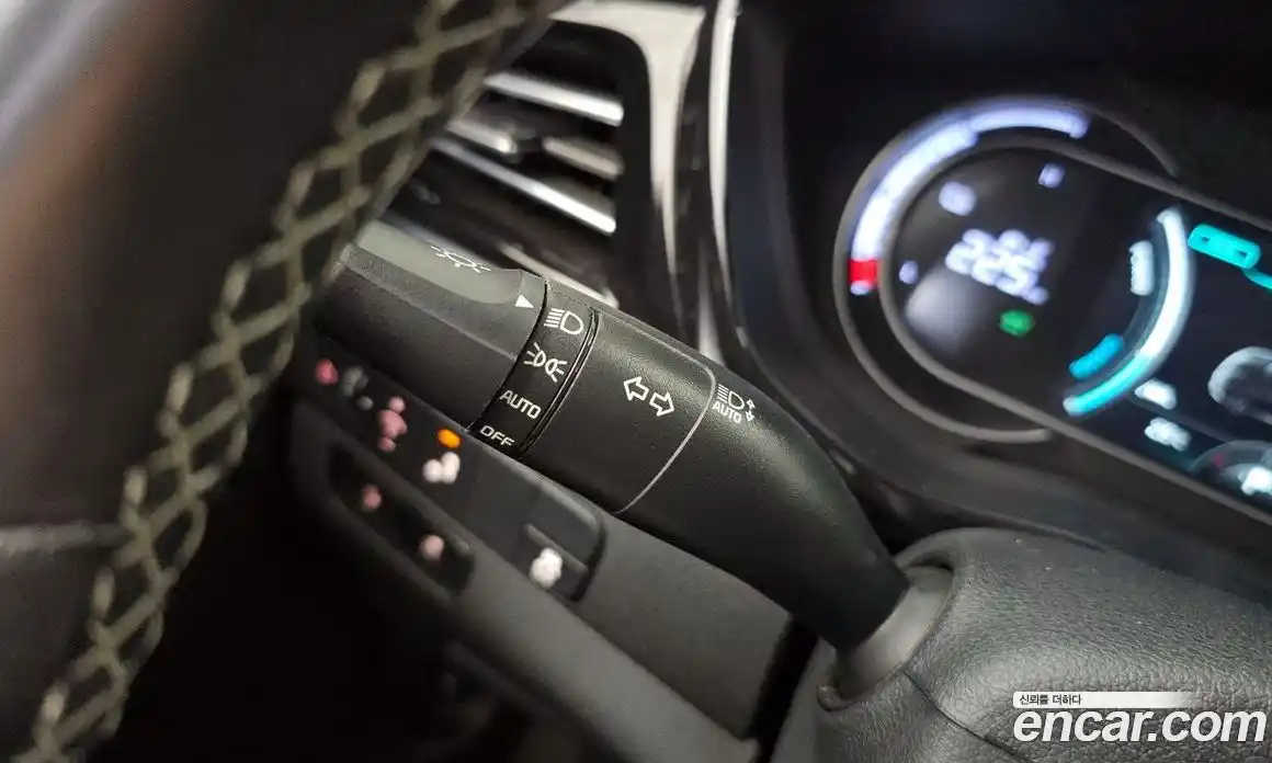 Kia Niro 2022 0.2 автомат (гидро), фото 29