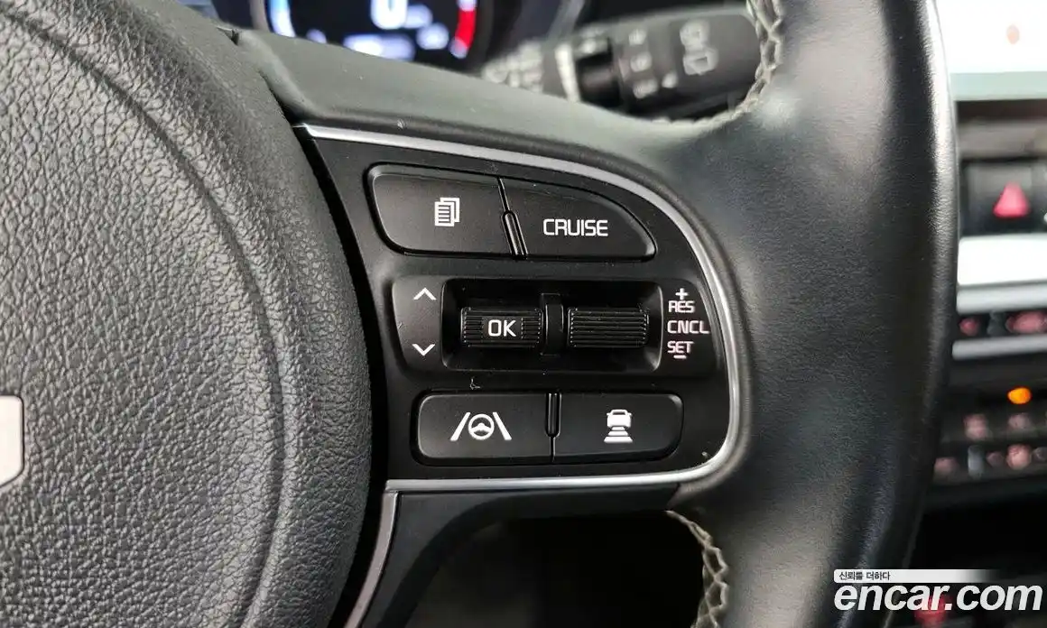 Kia Niro 2022 0.2 автомат (гидро), фото 32