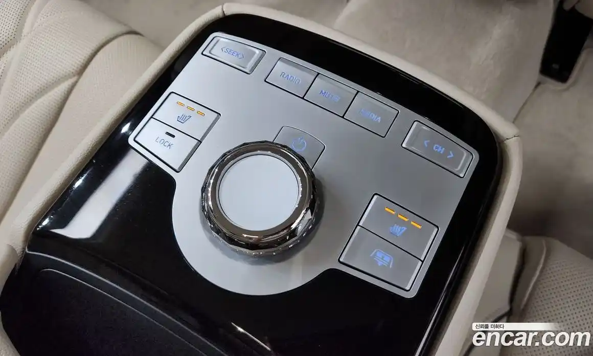Genesis G80 2024 2.5 автомат (гидро), фото 24