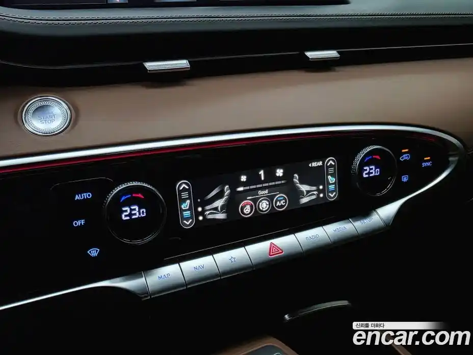 Genesis GV70 2024 2.5 автомат (гидро), фото 16