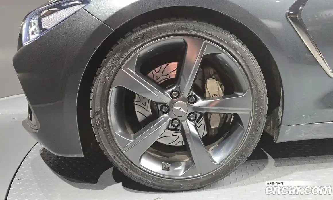 Genesis G70 2019 3.3 автомат (гидро), фото 5