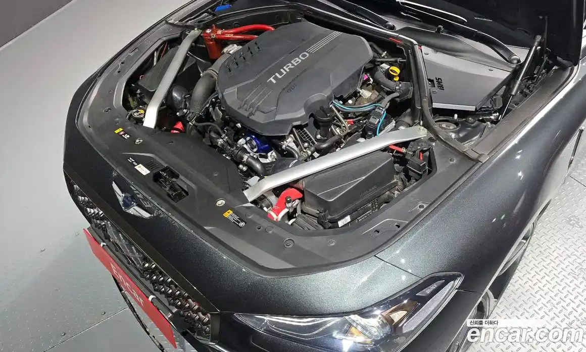 Genesis G70 2019 3.3 автомат (гидро), фото 6