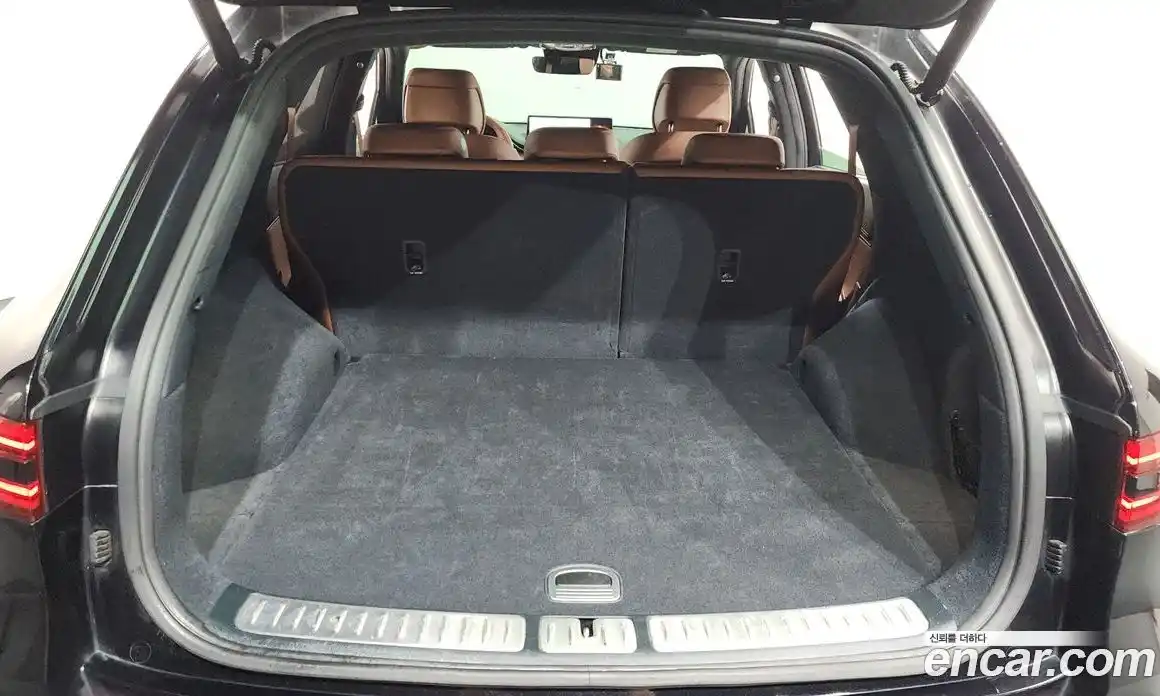 Genesis GV70 2022 2.5 автомат (гидро), фото 25