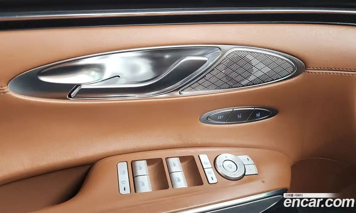 Genesis GV70 2022 2.5 автомат (гидро), фото 34