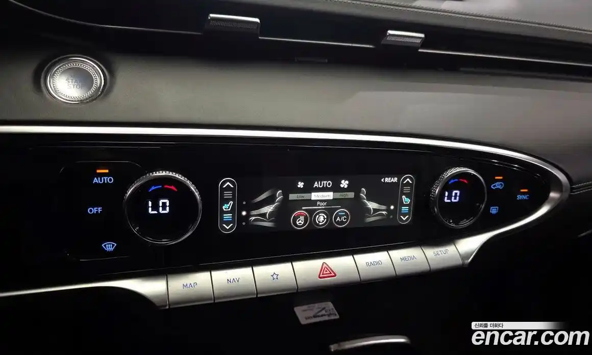 Genesis GV70 2021 2.2 автомат (гидро), фото 22