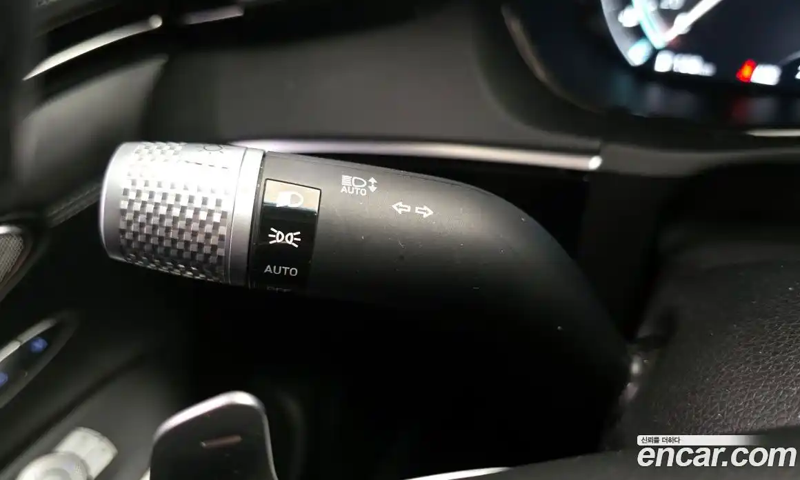 Genesis GV70 2021 2.2 автомат (гидро), фото 27