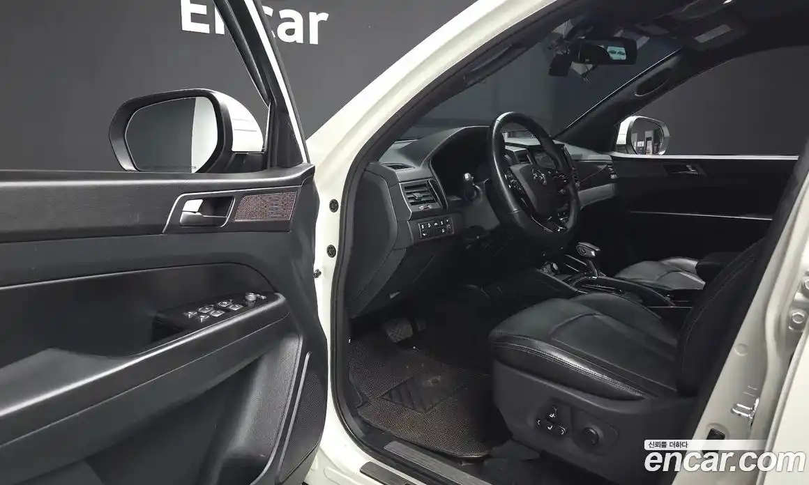 SsangYong Rexton 2022 2.2 автомат (гидро), фото 10