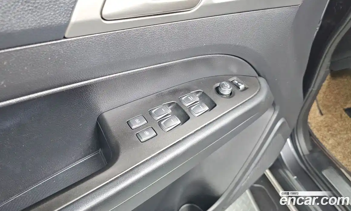 SsangYong Rexton 2018 2.2 автомат (гидро), фото 27