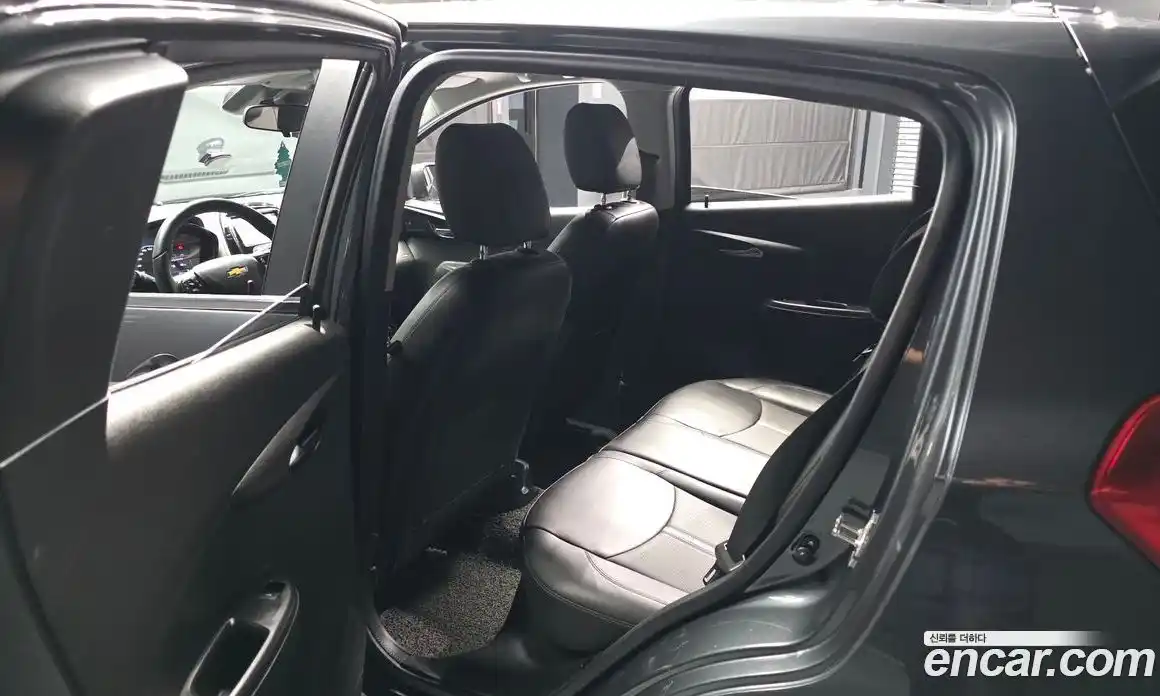 Chevrolet Spark 2019 1.0 автомат (гидро), фото 16