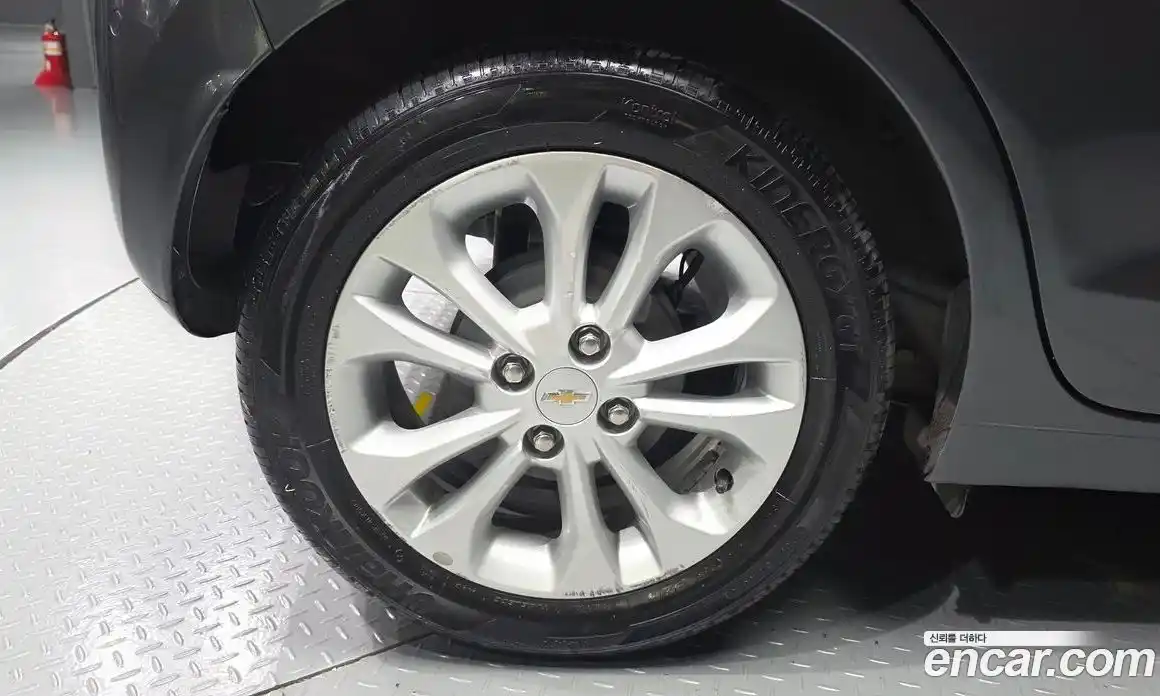 Chevrolet Spark 2019 1.0 автомат (гидро), фото 5