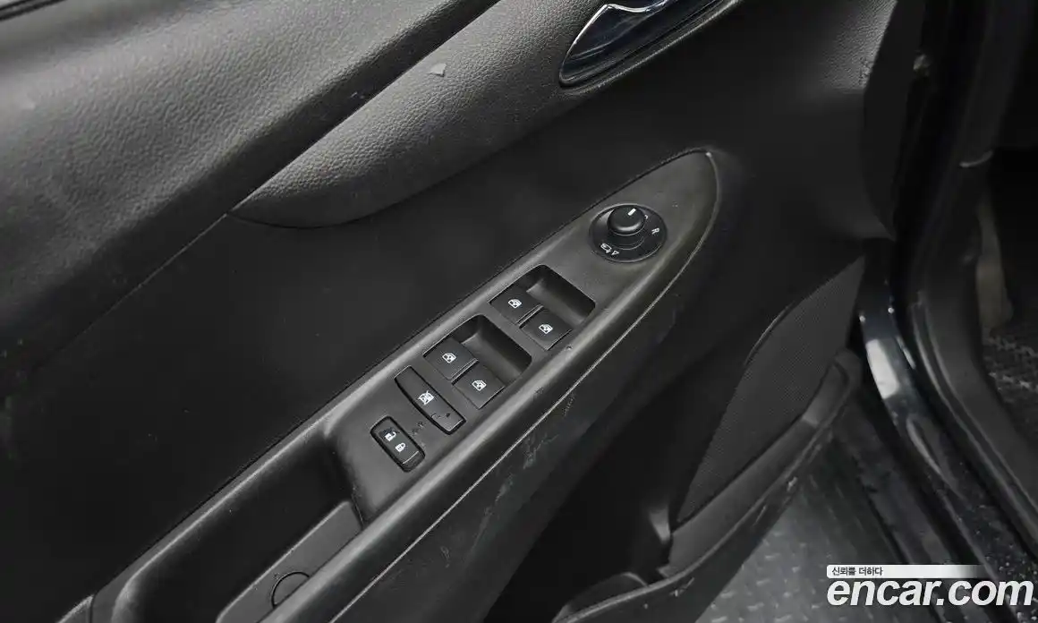Chevrolet Spark 2015 1.0 автомат (гидро), фото 21