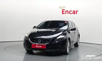 Volvo V40 2015 2.0 автомат (гидро), миниатюра 3