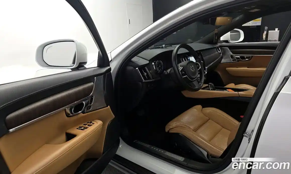 Volvo V90 2020 2.0 автомат (гидро), фото 13