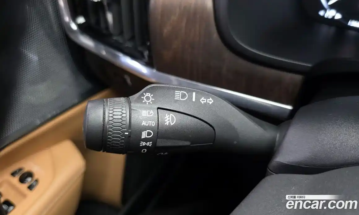 Volvo V90 2020 2.0 автомат (гидро), фото 32