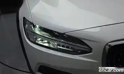 Volvo V90 2020 2.0 автомат (гидро), миниатюра 8