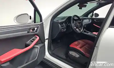 Porsche Macan 2021 2.0 автомат (гидро), миниатюра 12