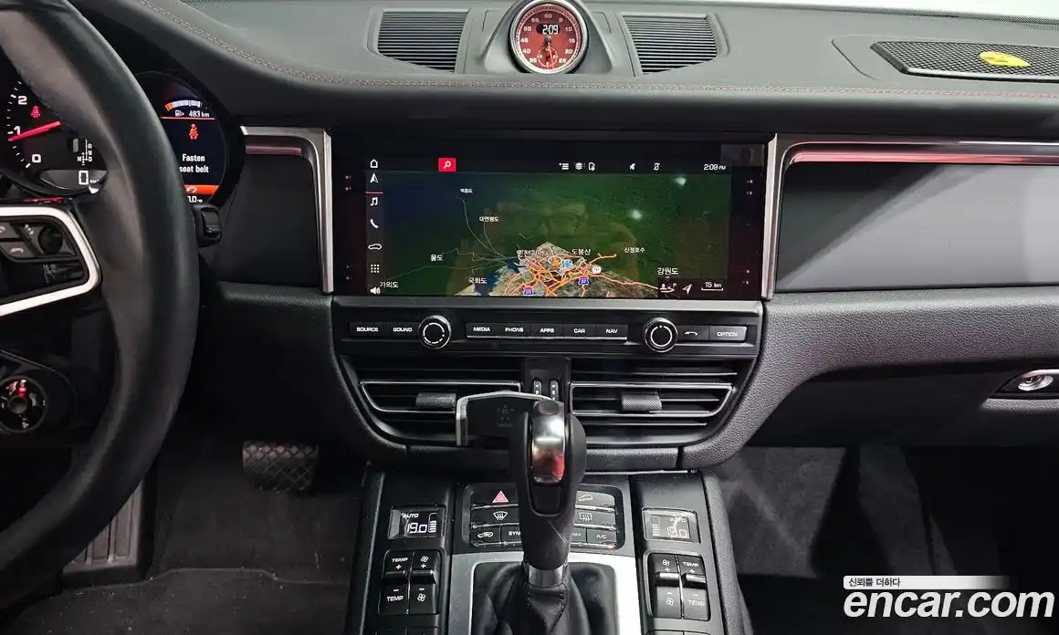 Porsche Macan 2021 2.0 автомат (гидро), фото 18