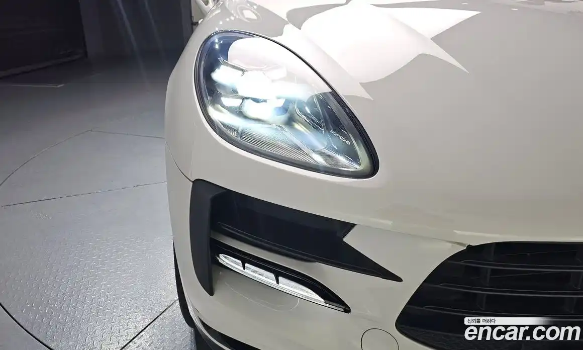 Porsche Macan 2021 2.0 автомат (гидро), фото 7