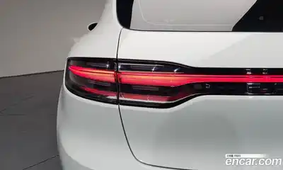 Porsche Macan 2021 2.0 автомат (гидро), миниатюра 8