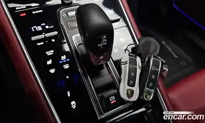 Porsche Panamera 2020 4.0 автомат (гидро), миниатюра 11