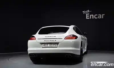 Porsche Panamera 2012 4.8 автомат (гидро), миниатюра 4