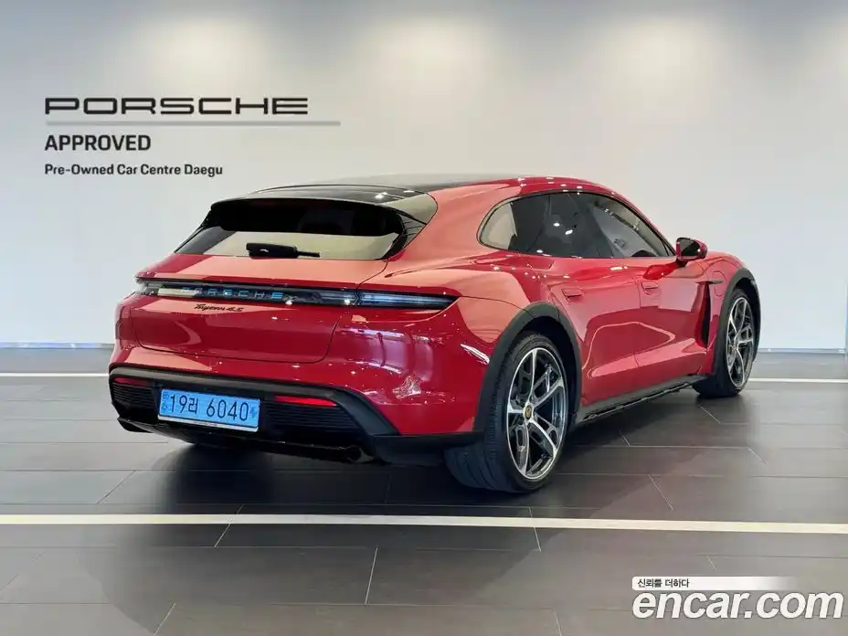 Porsche Taycan 2023 автомат (гидро), фото 4