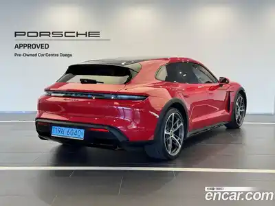 Porsche Taycan 2023 автомат (гидро), миниатюра 4