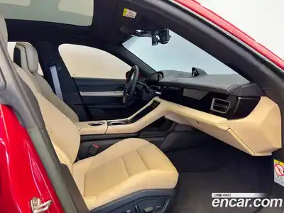 Porsche Taycan 2023 автомат (гидро), миниатюра 9