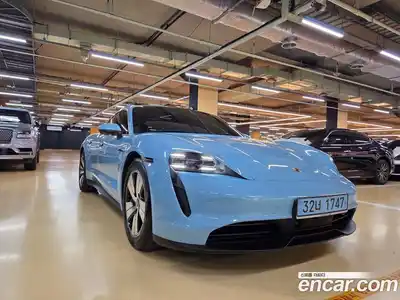 Porsche Taycan 2021 0.1 автомат (гидро), миниатюра 2