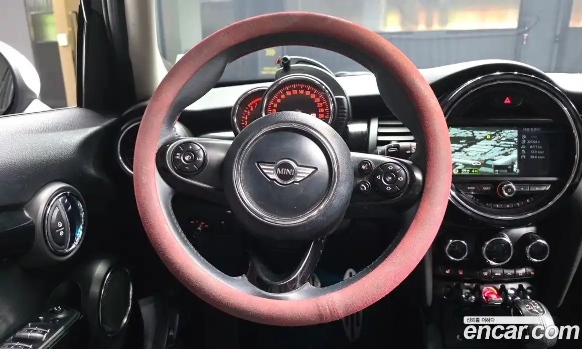 Mini Cooper 2017 1.5 автомат (гидро), фото 13