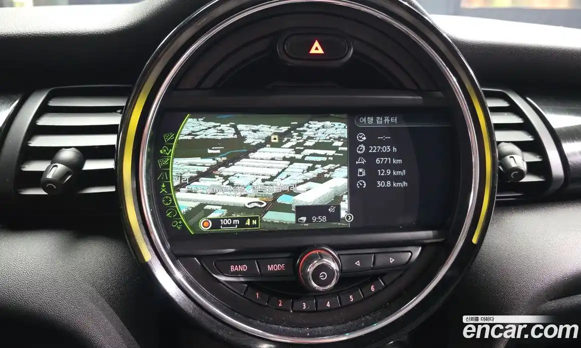 Mini Cooper 2017 1.5 автомат (гидро), фото 14