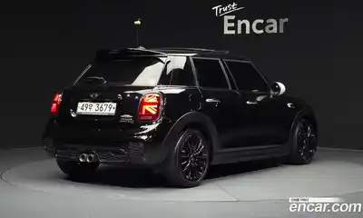 Mini Cooper 2017 1.5 автомат (гидро), миниатюра 2
