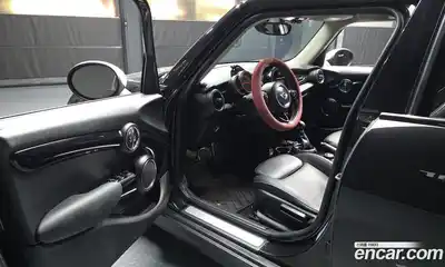 Mini Cooper 2017 1.5 автомат (гидро), миниатюра 10