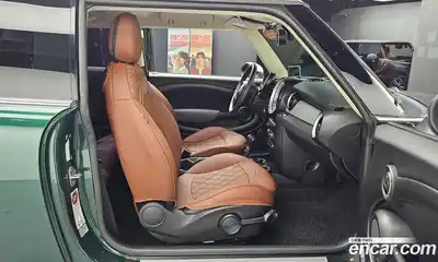 Mini Cooper 2012 2.0 автомат (гидро), миниатюра 11