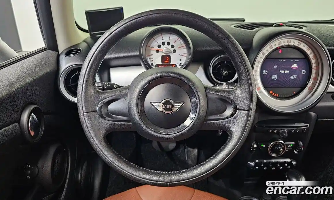 Mini Cooper 2012 2.0 автомат (гидро), фото 14
