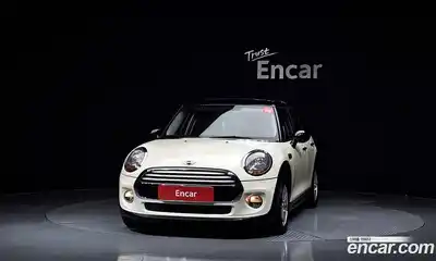 Mini Cooper 2015 1.5 автомат (гидро), миниатюра 3