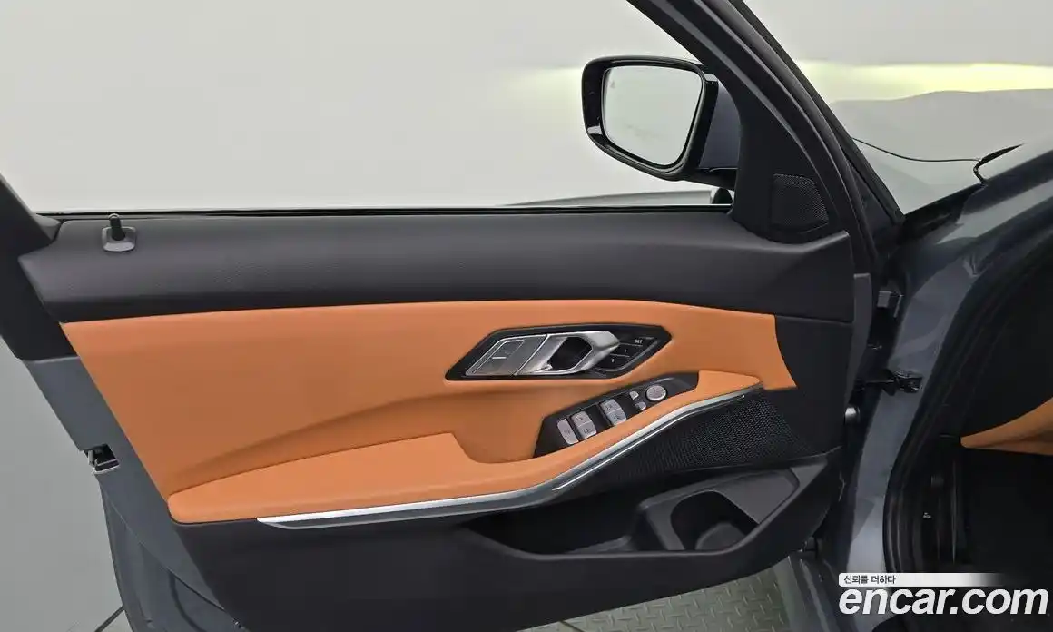 BMW 3 серия 2025 2.0 автомат (гидро), фото 14