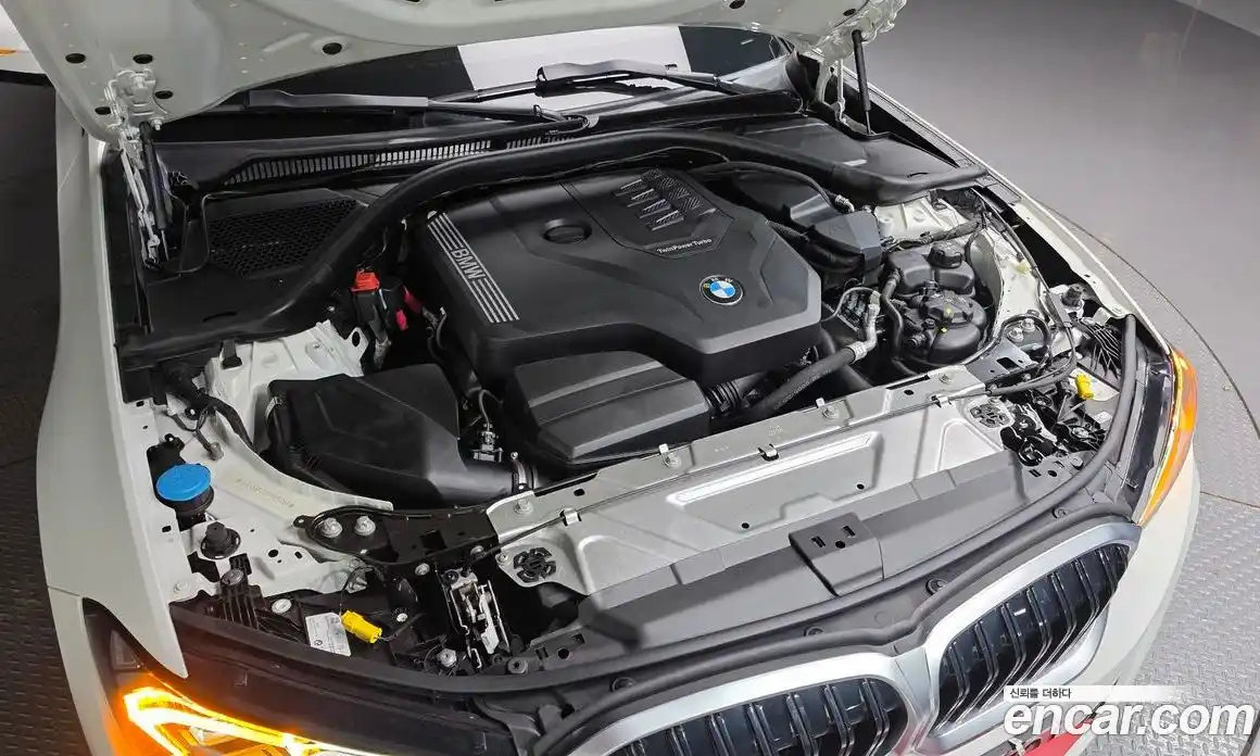 BMW 3 серия 2023 2.0 автомат (гидро), фото 27