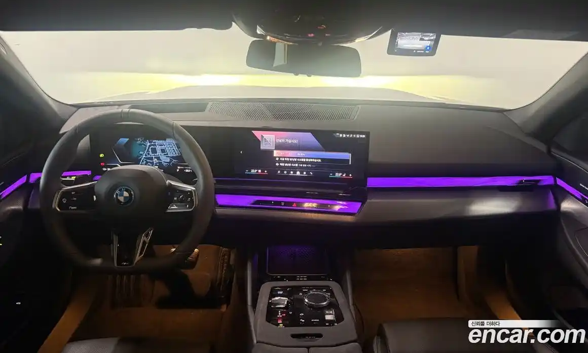 BMW i5 2025 автомат (гидро), фото 7