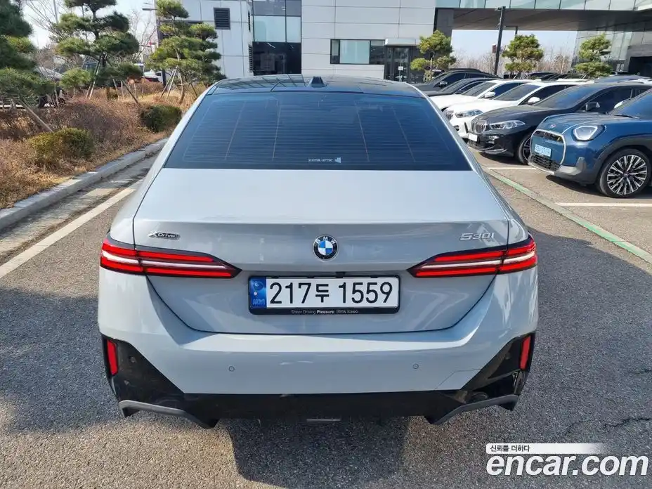 BMW 5 серия 2024 2.0 автомат (гидро), фото 4