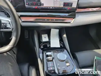 BMW 5 серия 2024 2.0 автомат (гидро), миниатюра 10