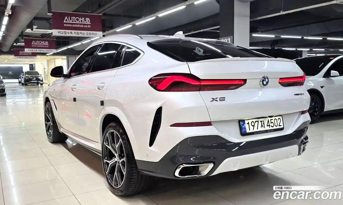 BMW X6 2022 3.0 автомат (гидро), фото 7