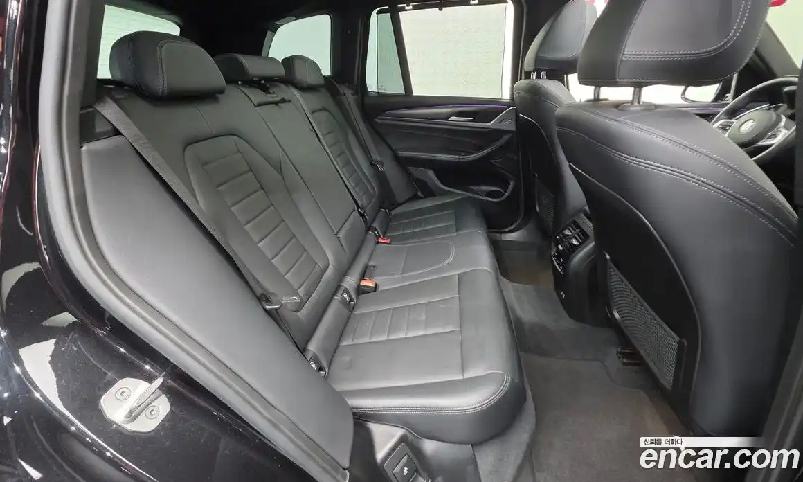 BMW X3 2022 2.0 автомат (гидро), фото 31