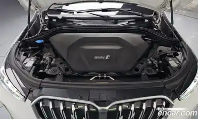 BMW iX1 2023 0.2 автомат (гидро), миниатюра 5