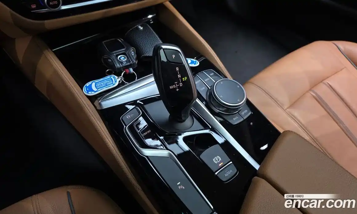 BMW 5 серия 2018 2.0 автомат (гидро), фото 12