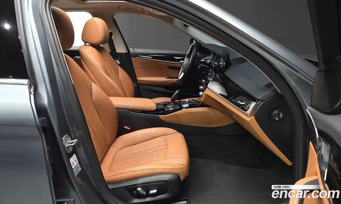 BMW 5 серия 2018 2.0 автомат (гидро), фото 17