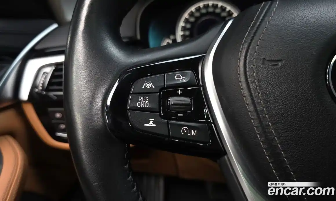 BMW 5 серия 2018 2.0 автомат (гидро), фото 25