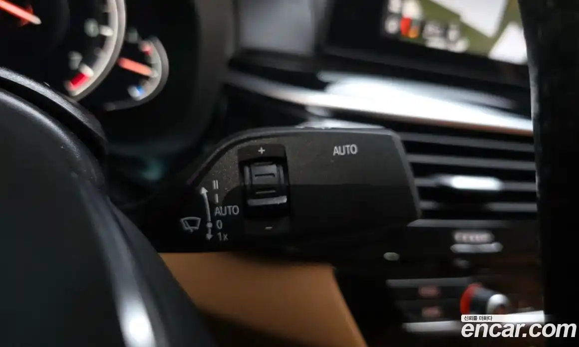 BMW 5 серия 2018 2.0 автомат (гидро), фото 27