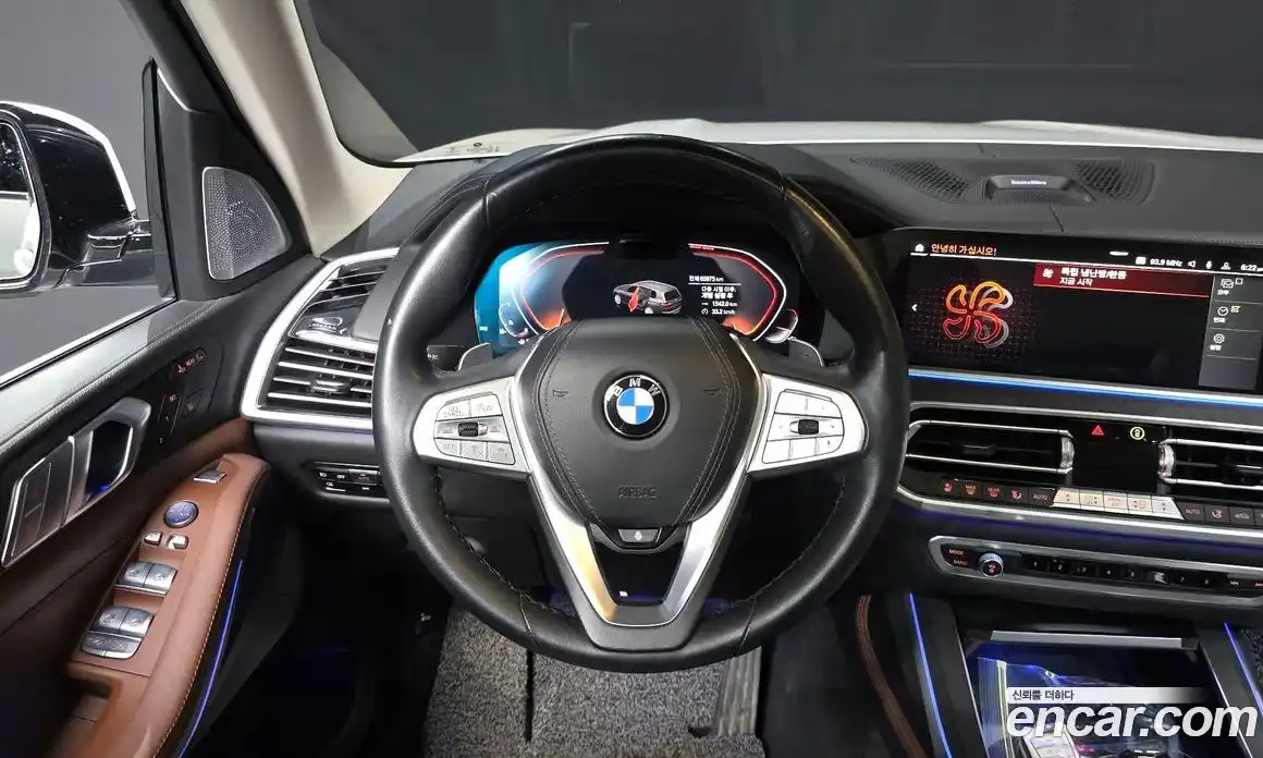 BMW X7 2022 3.0 автомат (гидро), фото 13